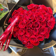 HEART SHAPE FRESH ROSES BOUQUET